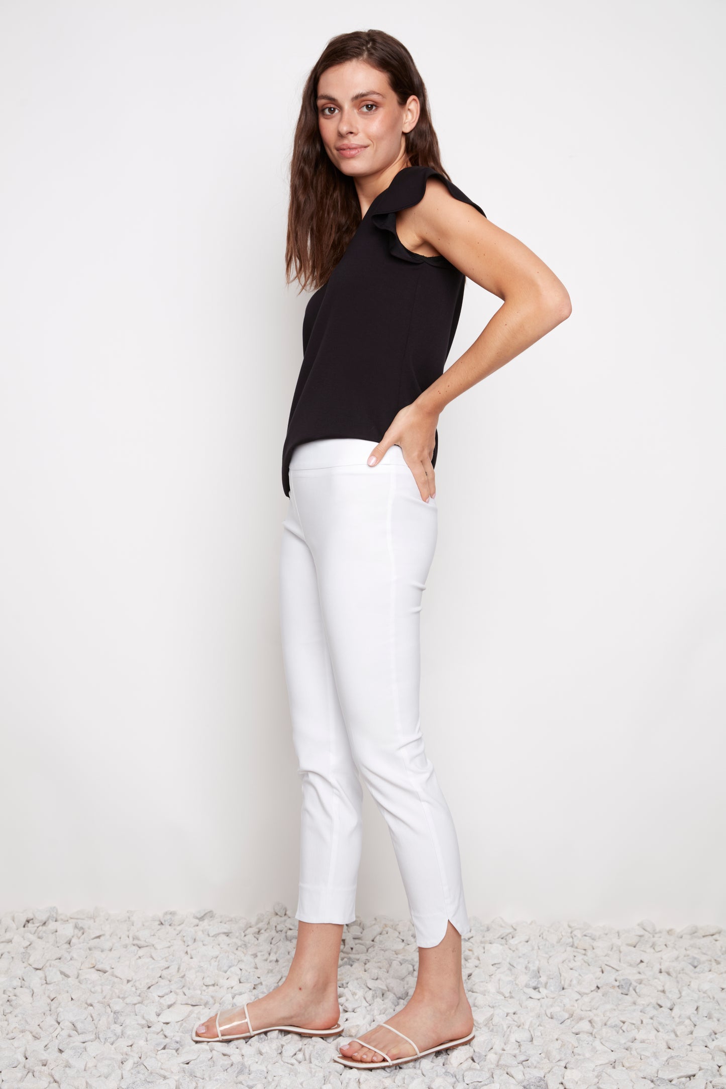 UP! Classic Petal Slit Slim Pant