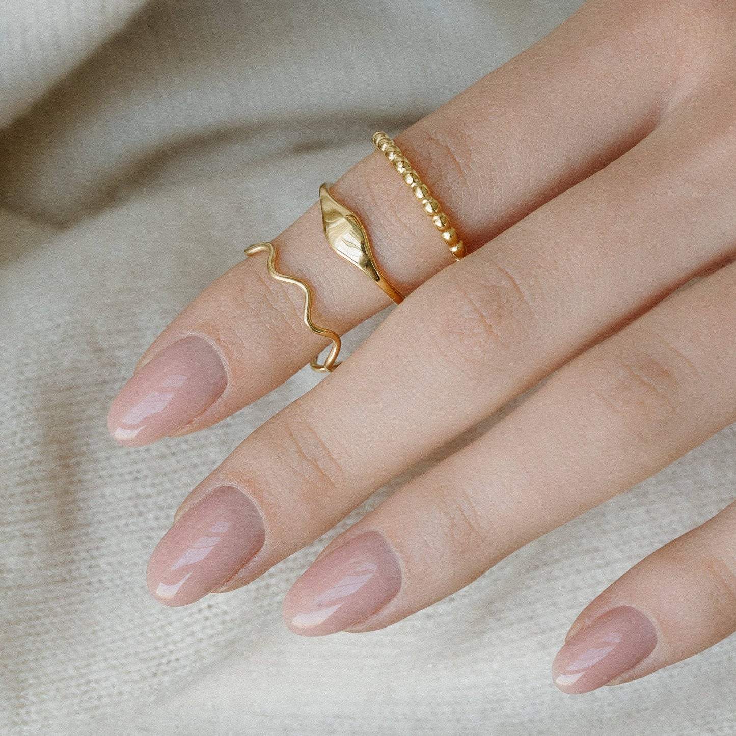 Daisy Ring: 6