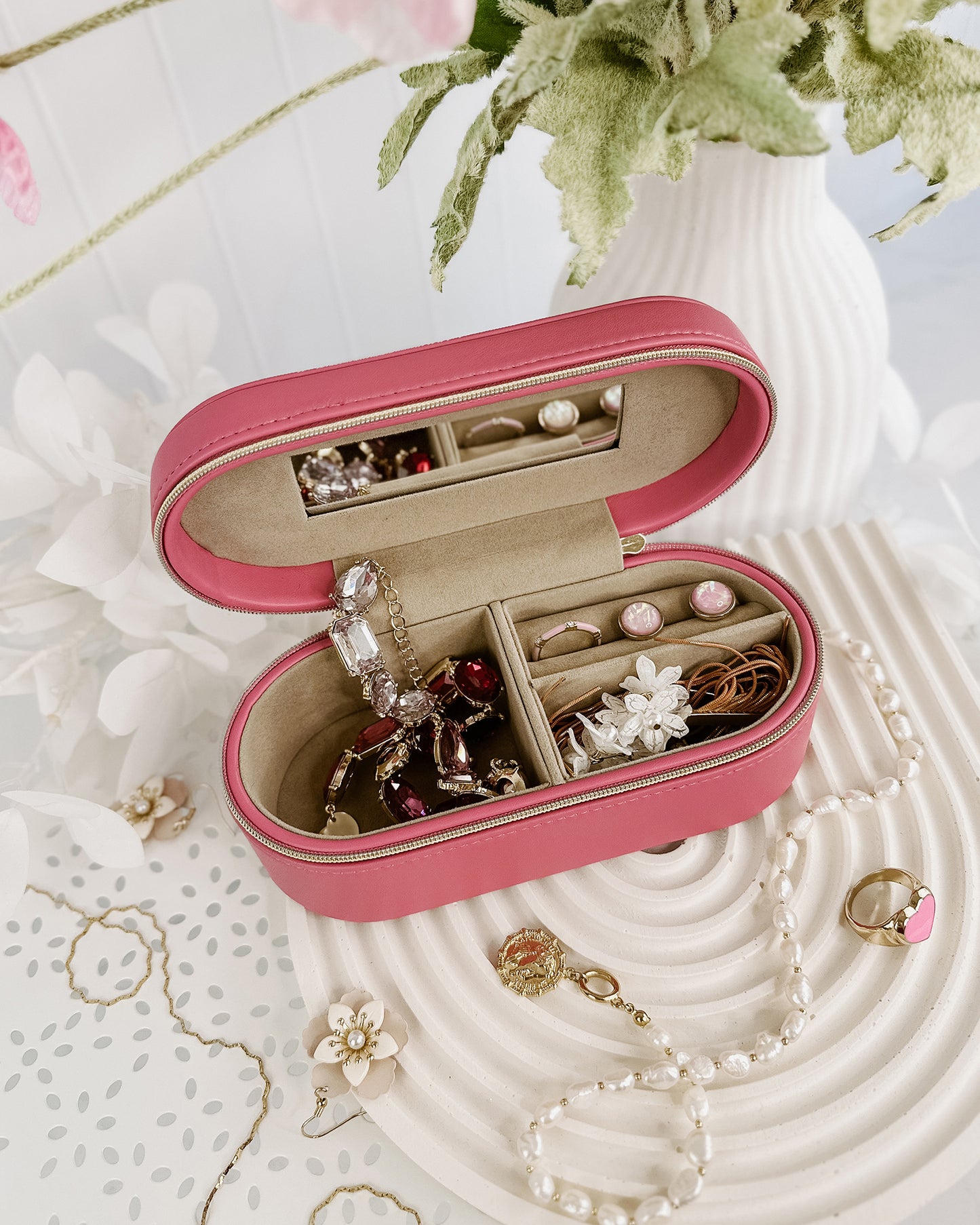 Louenhide Charlee Oval Jewelry Box