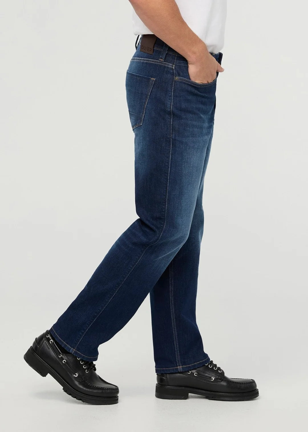 DUER Performance Denim+ Straight