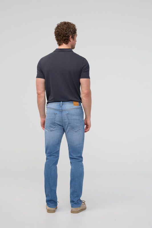 DUER Performance Denim Slim Straight
