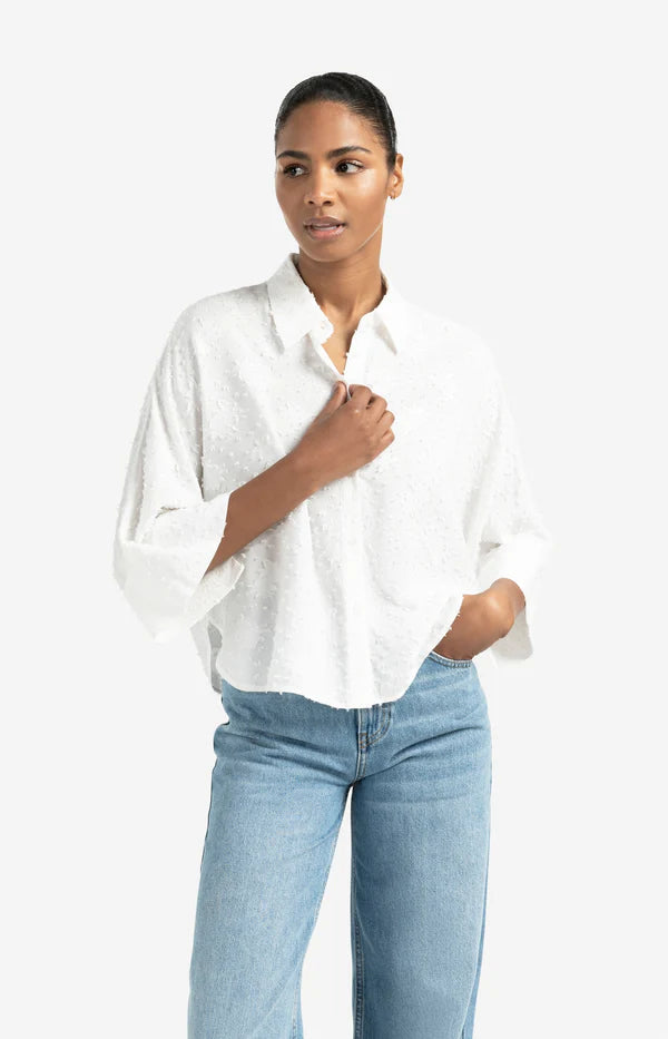 YAYA Cropped Airy Textured Blouse
