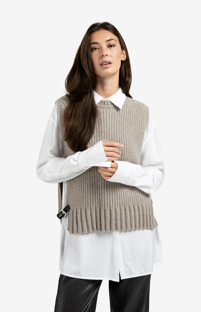 YAYA Ribbed Sleeveless Sweater