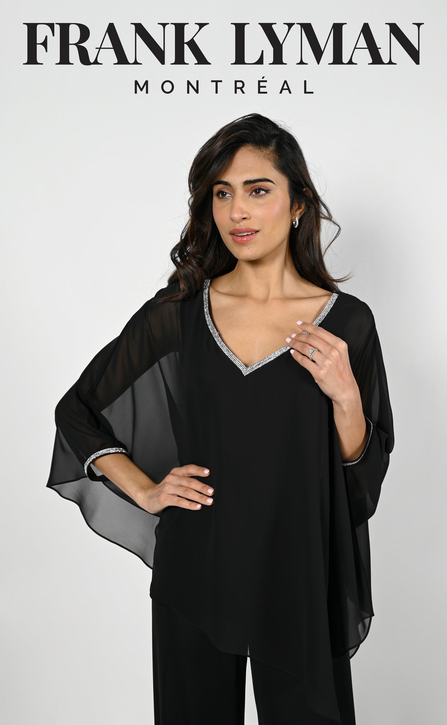Frank Lyman V-Neck Blouse