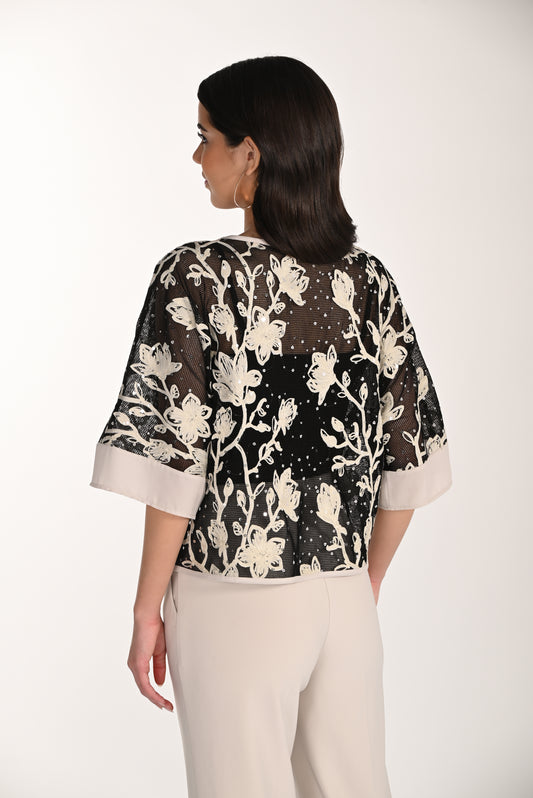 Frank Lyman Embroidered Top