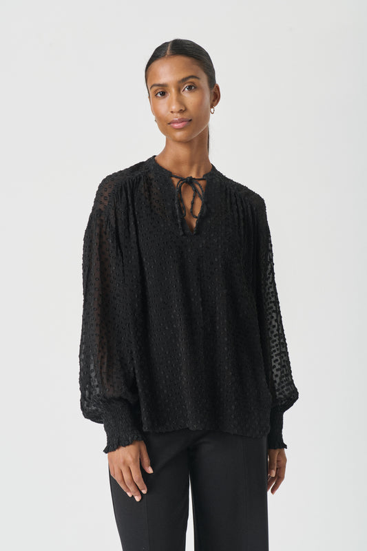 Part Two Ullis Tie Front Blouse