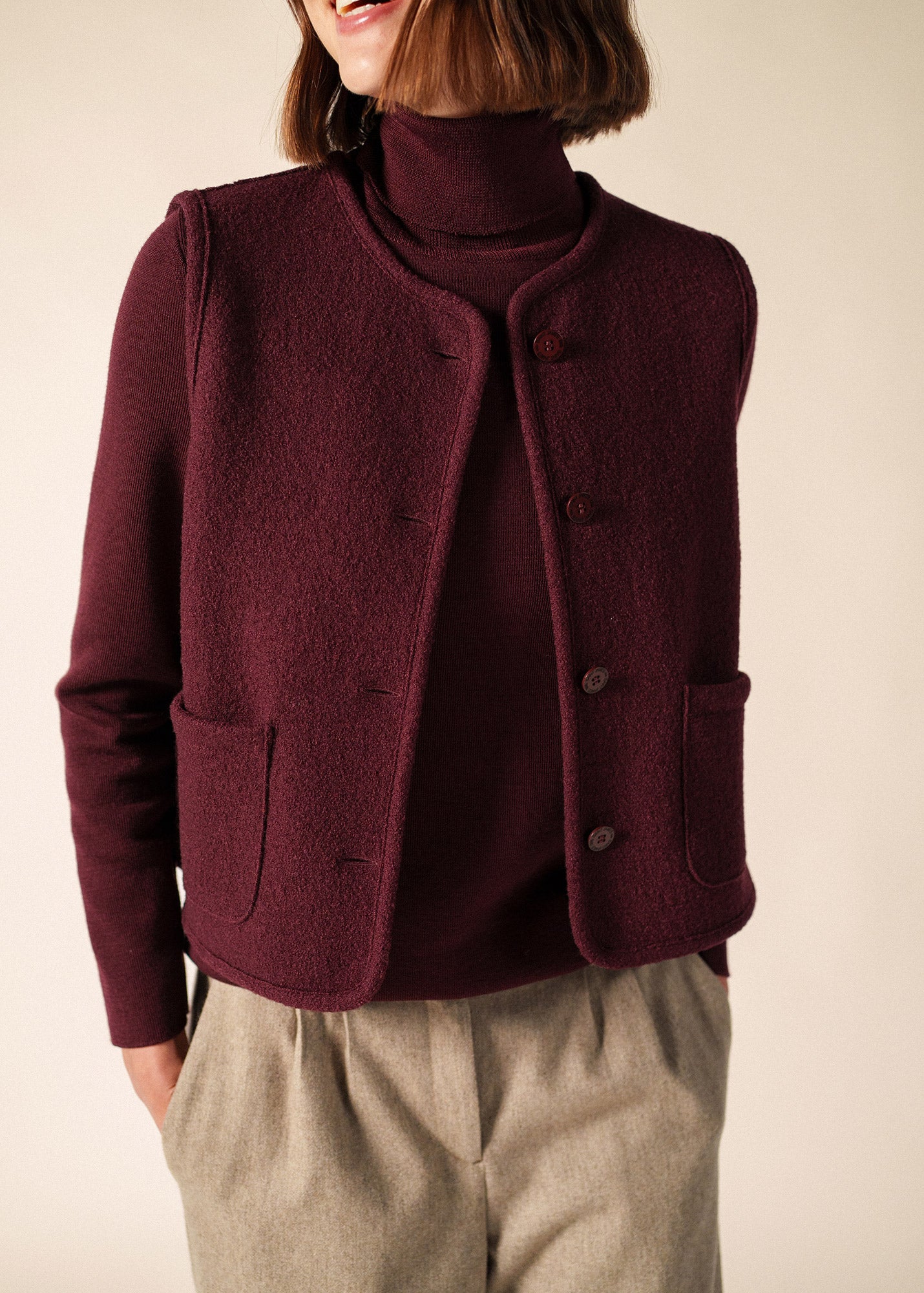 Saint James Jura Sleeveless Cardigan