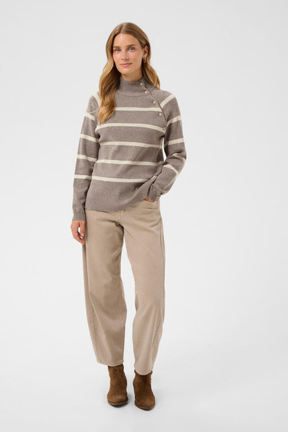 CREAM Dela Button Sweater