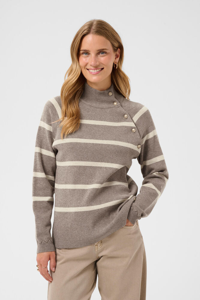 CREAM Dela Button Sweater