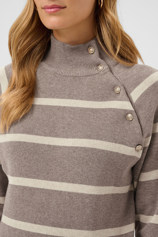 CREAM Dela Button Sweater