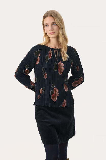 Part Two Priya Floral Pleated Blouse