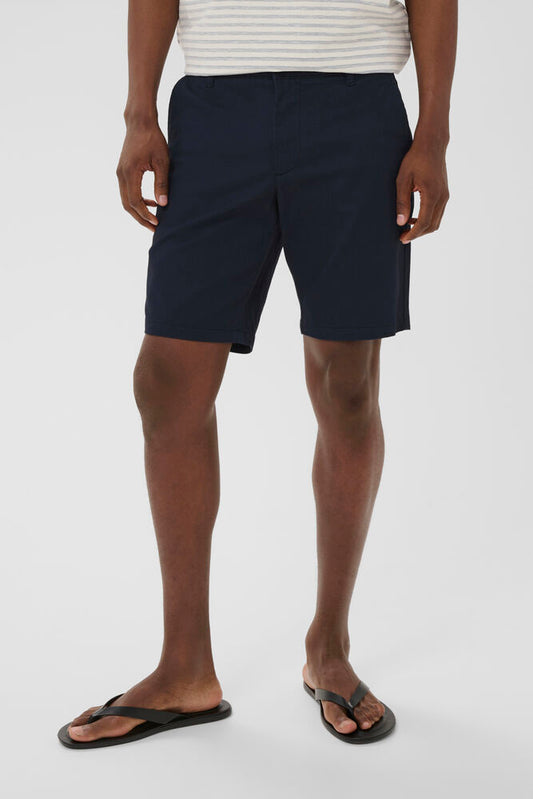 Matinique Thomas Short