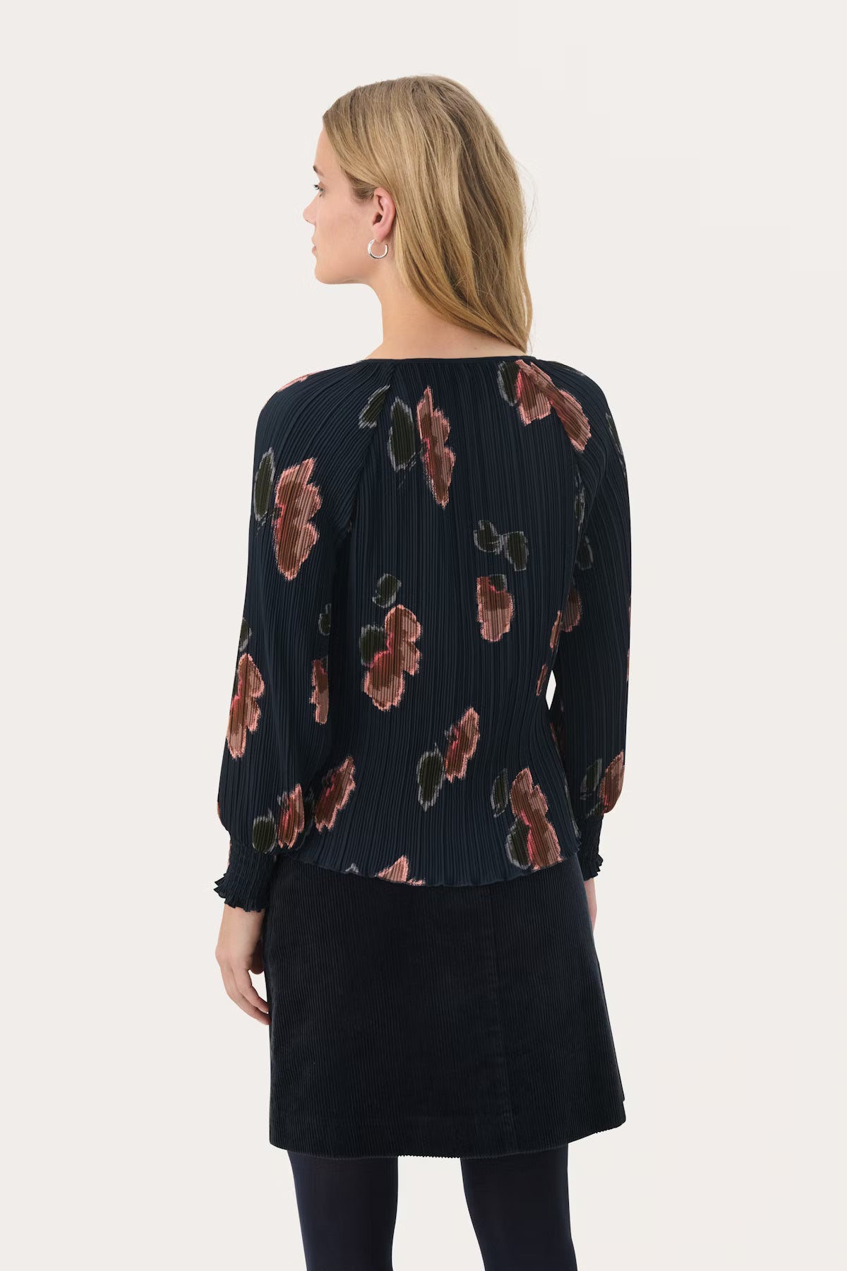 Part Two Priya Floral Pleated Blouse