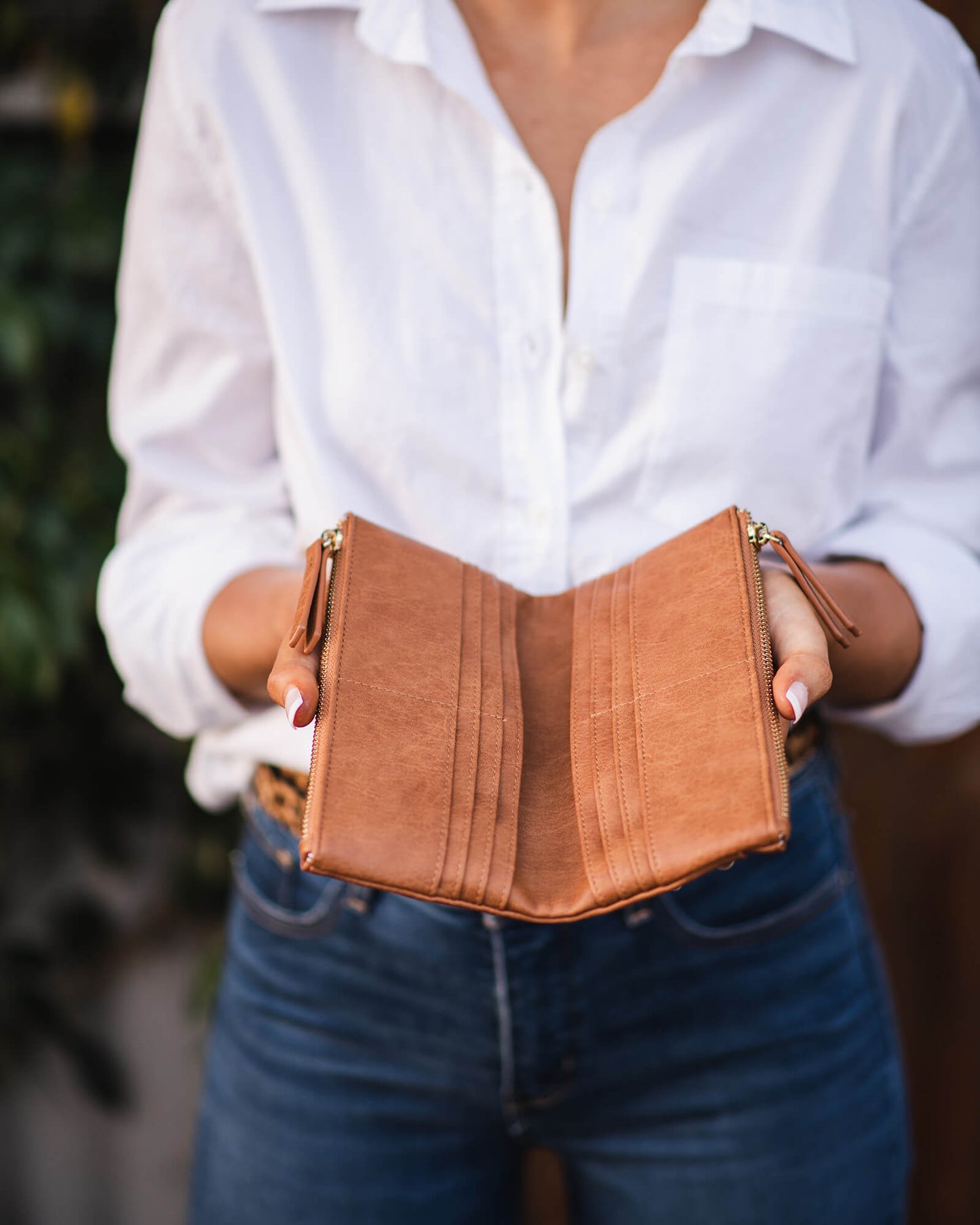 Louenhide Delta Wallet