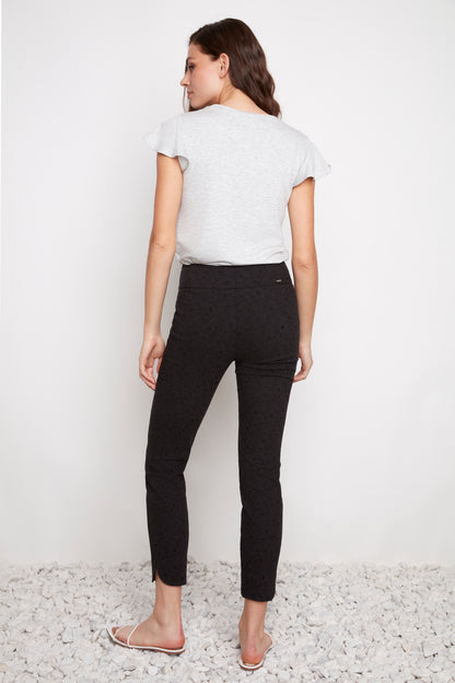 UP! Techno Loom Embroidered Pant