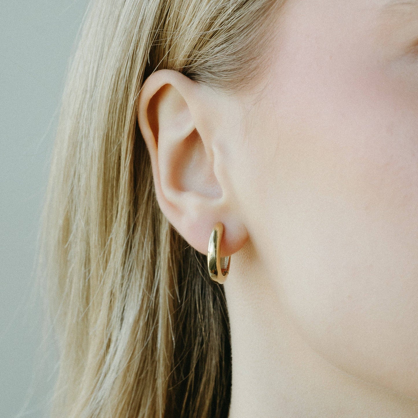 Essential Hoops: Medium (14mm)