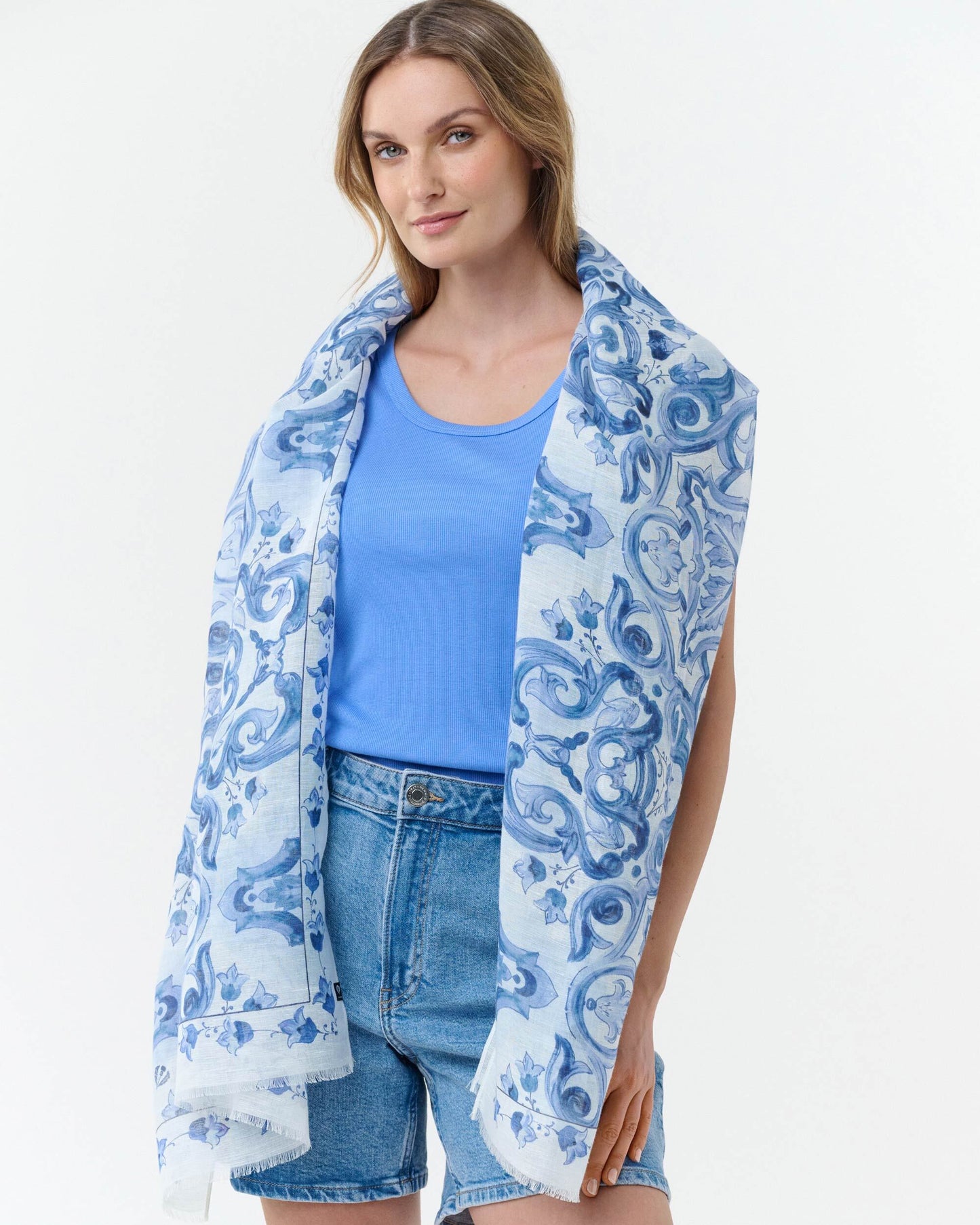 Tile Print Hemp Wrap