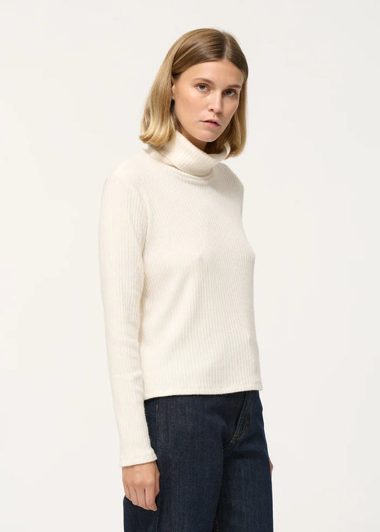 Humility Ribbed Turtleneck Top