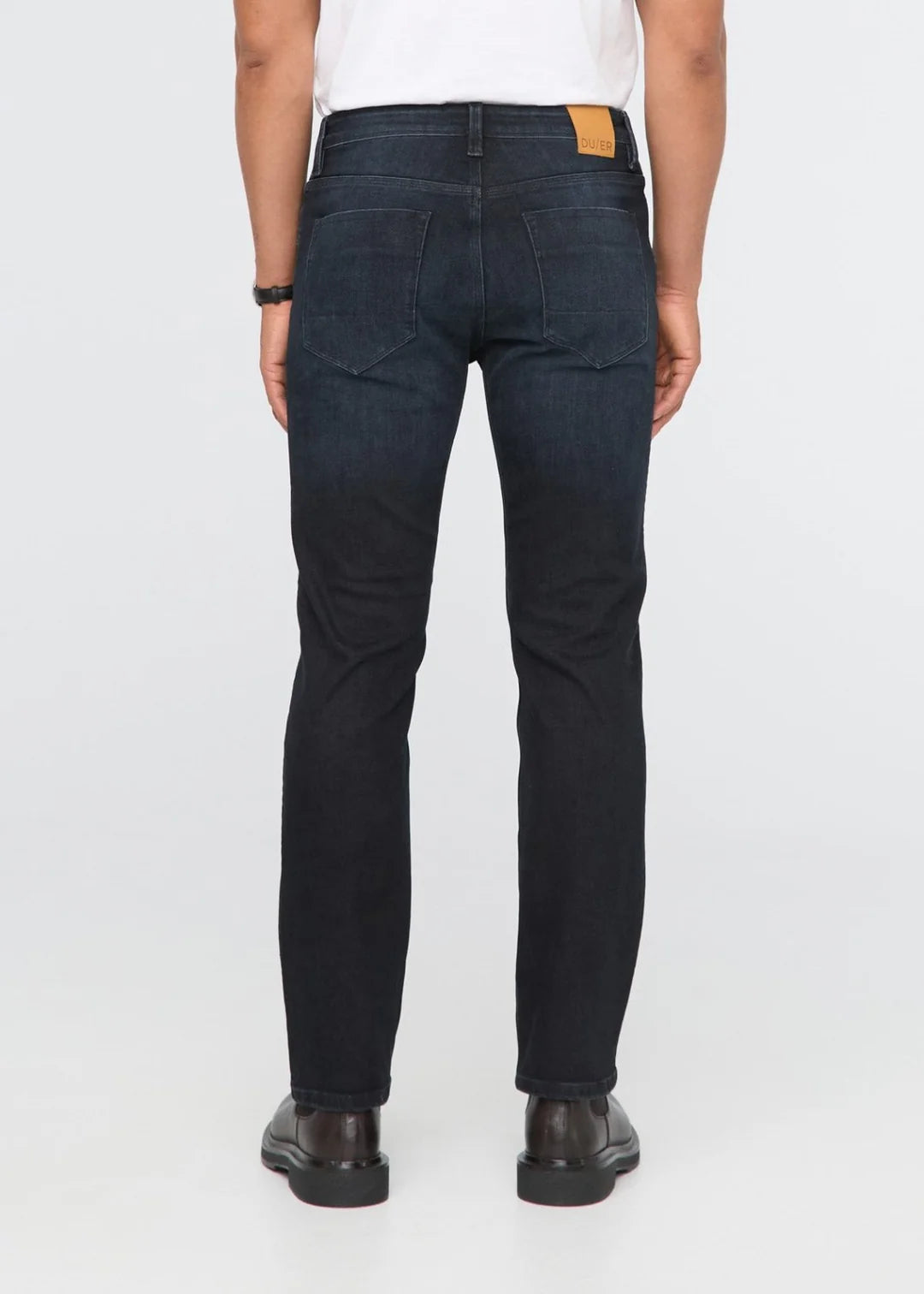 DUER Performance Denim+ Straight