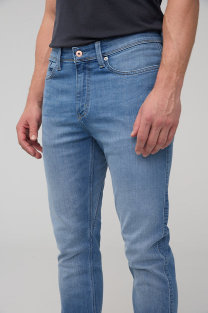 DUER Performance Denim Slim Straight