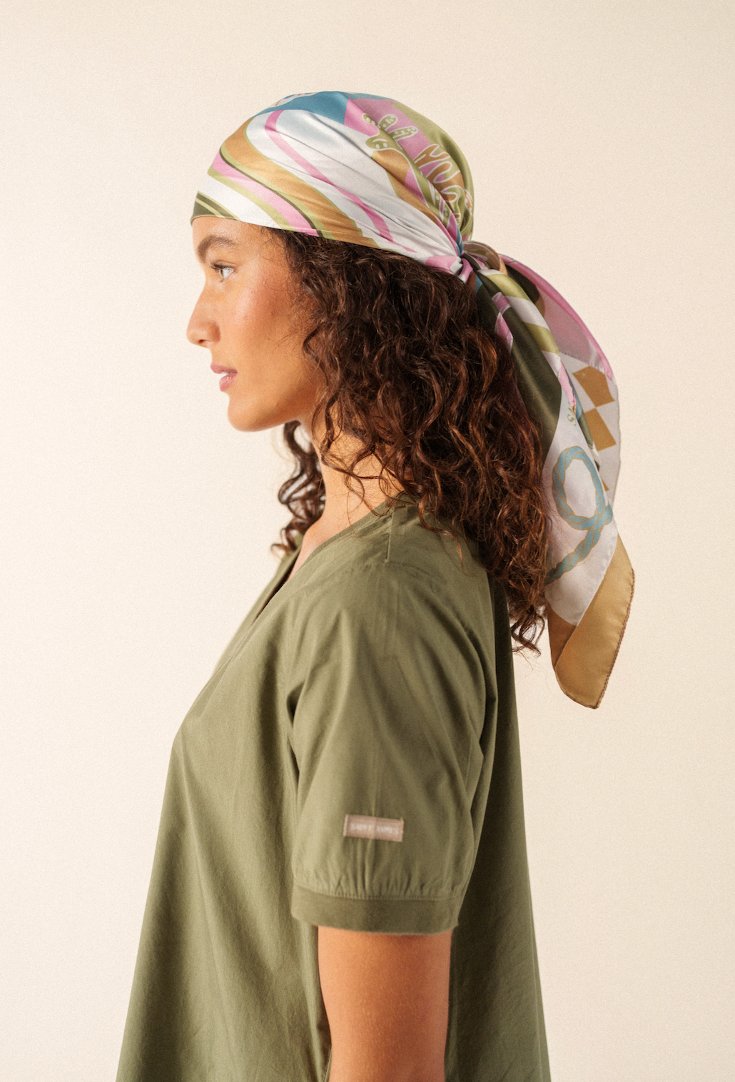 Saint James Square Scarf