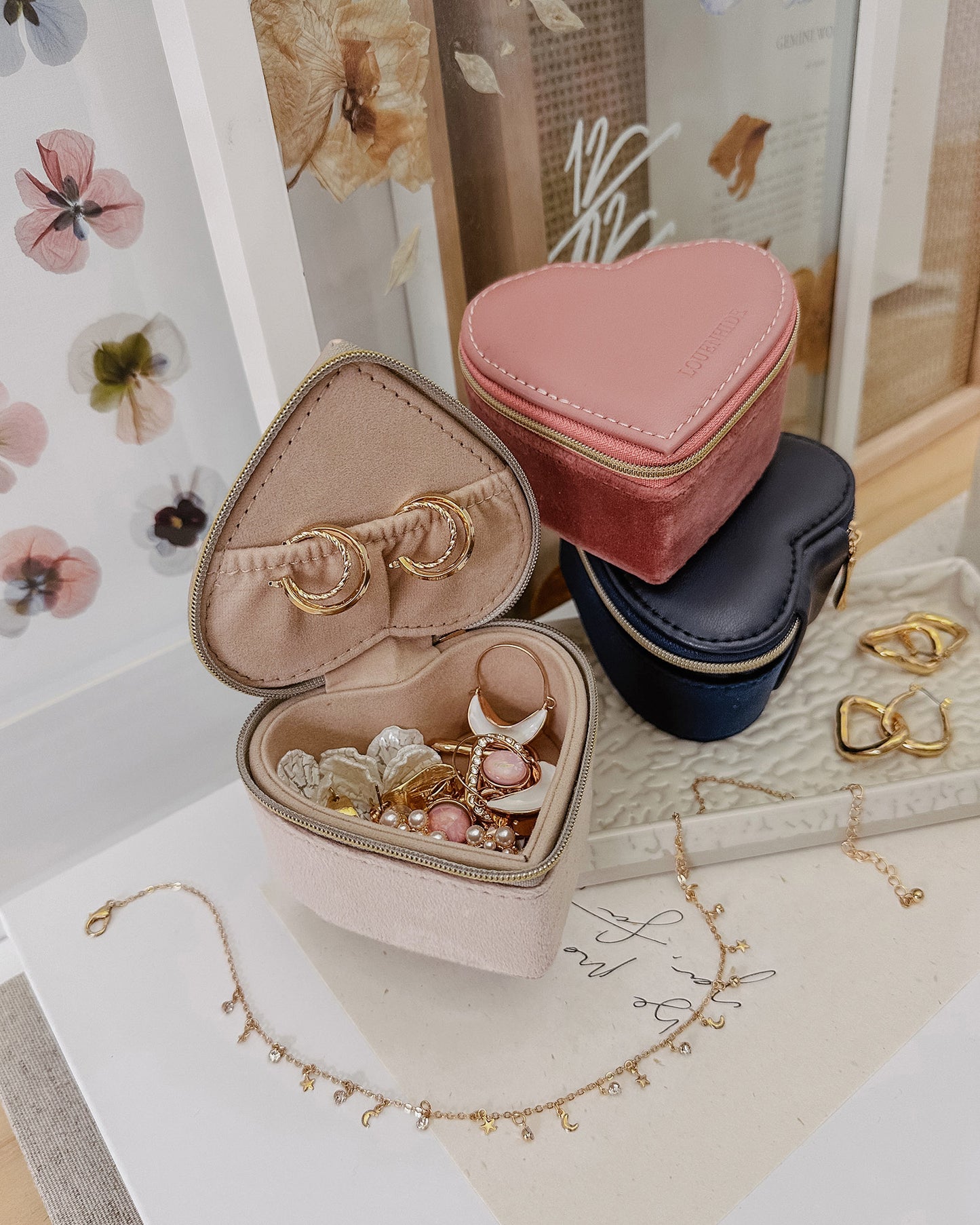 Louenhide Valerie Velvet Heart Jewelry Box