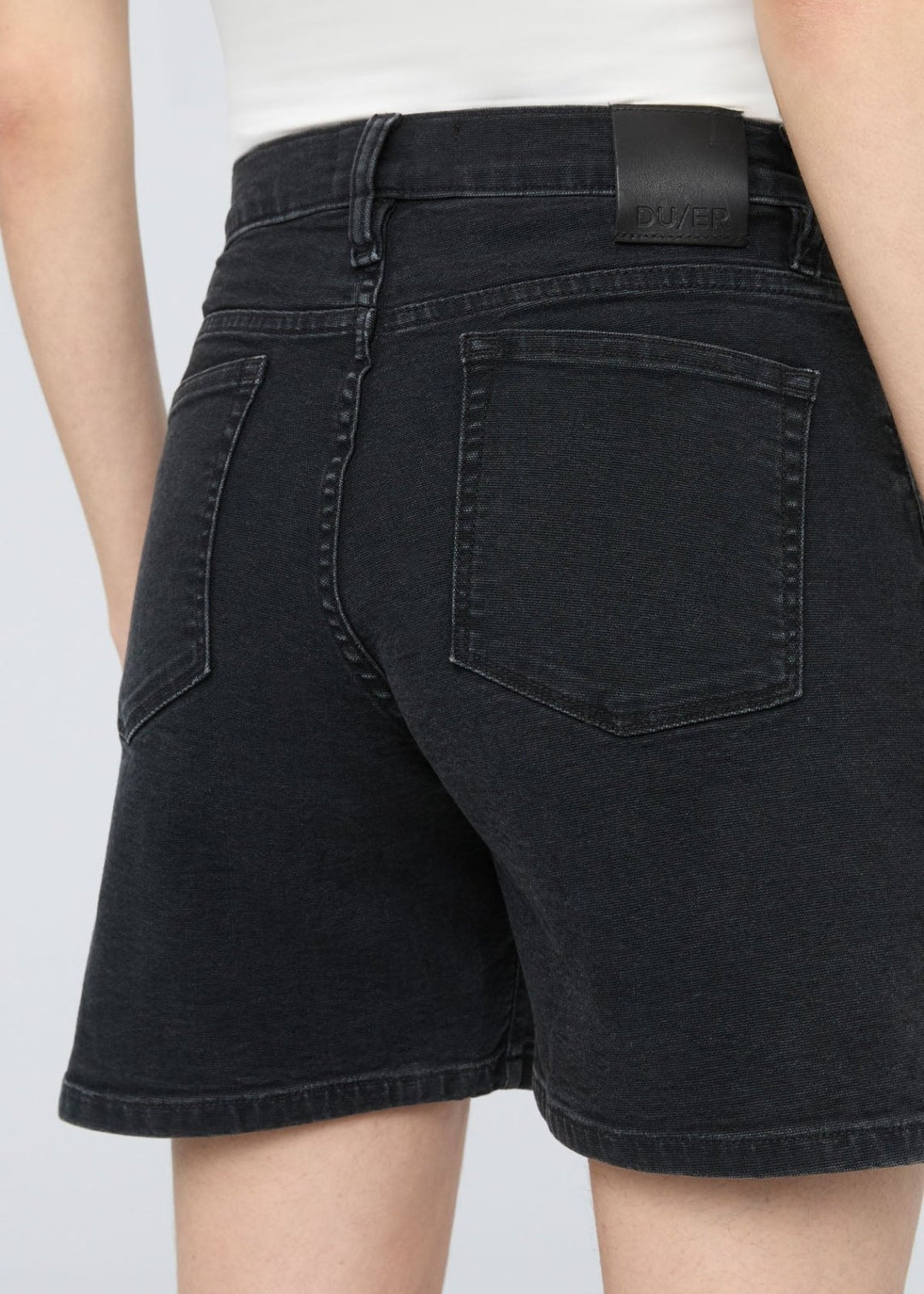 DUER Stretch Canvas High Rise Relaxed Short
