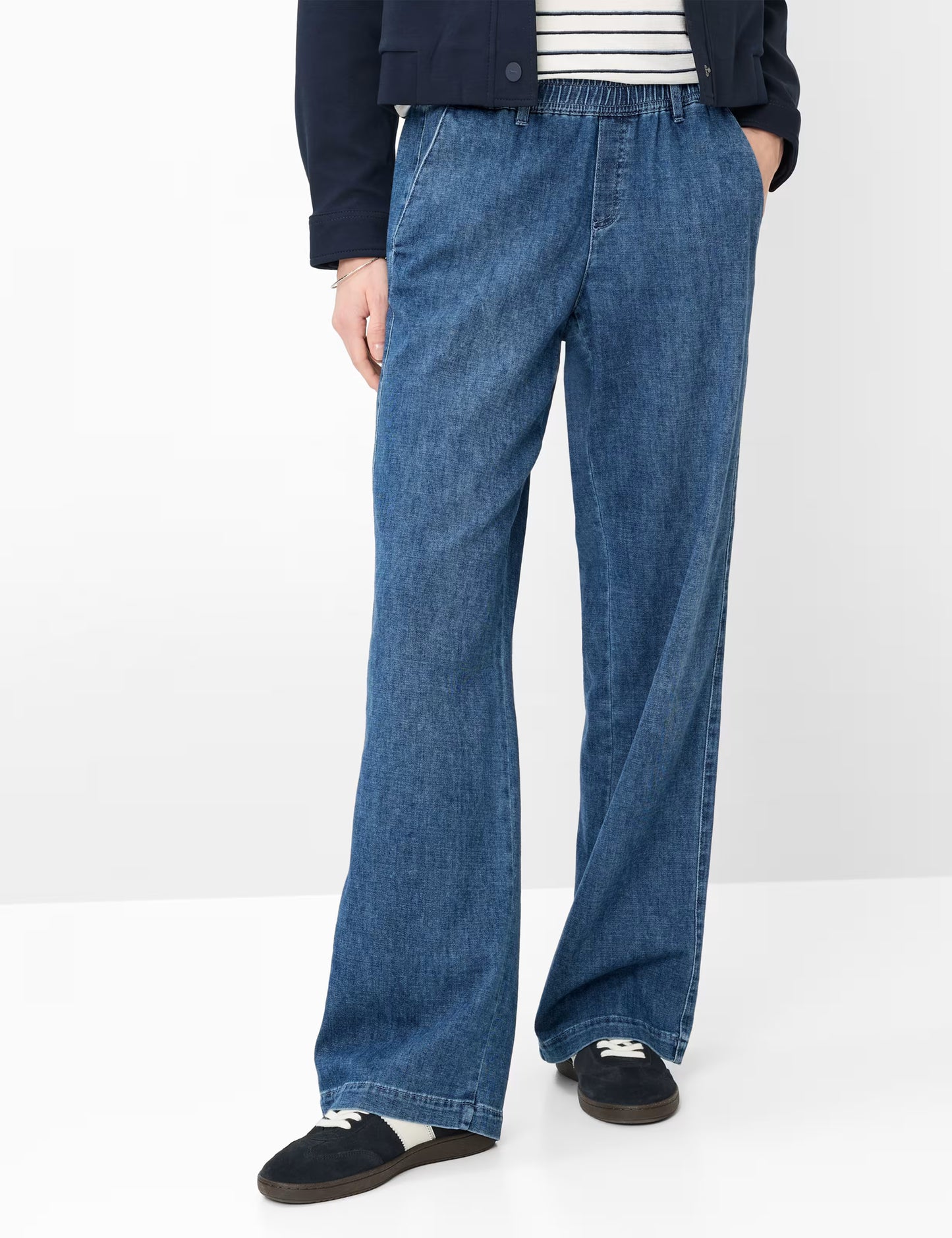 Brax Elastic Waist Maine Jean