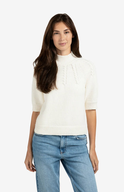 YAYA Chunky Knit Cable Knit Sweater
