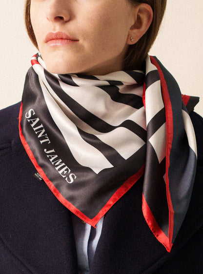 Saint James Carre Coeur Square Scarf