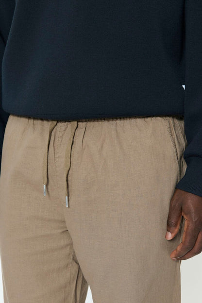 Matinique Barton Pant