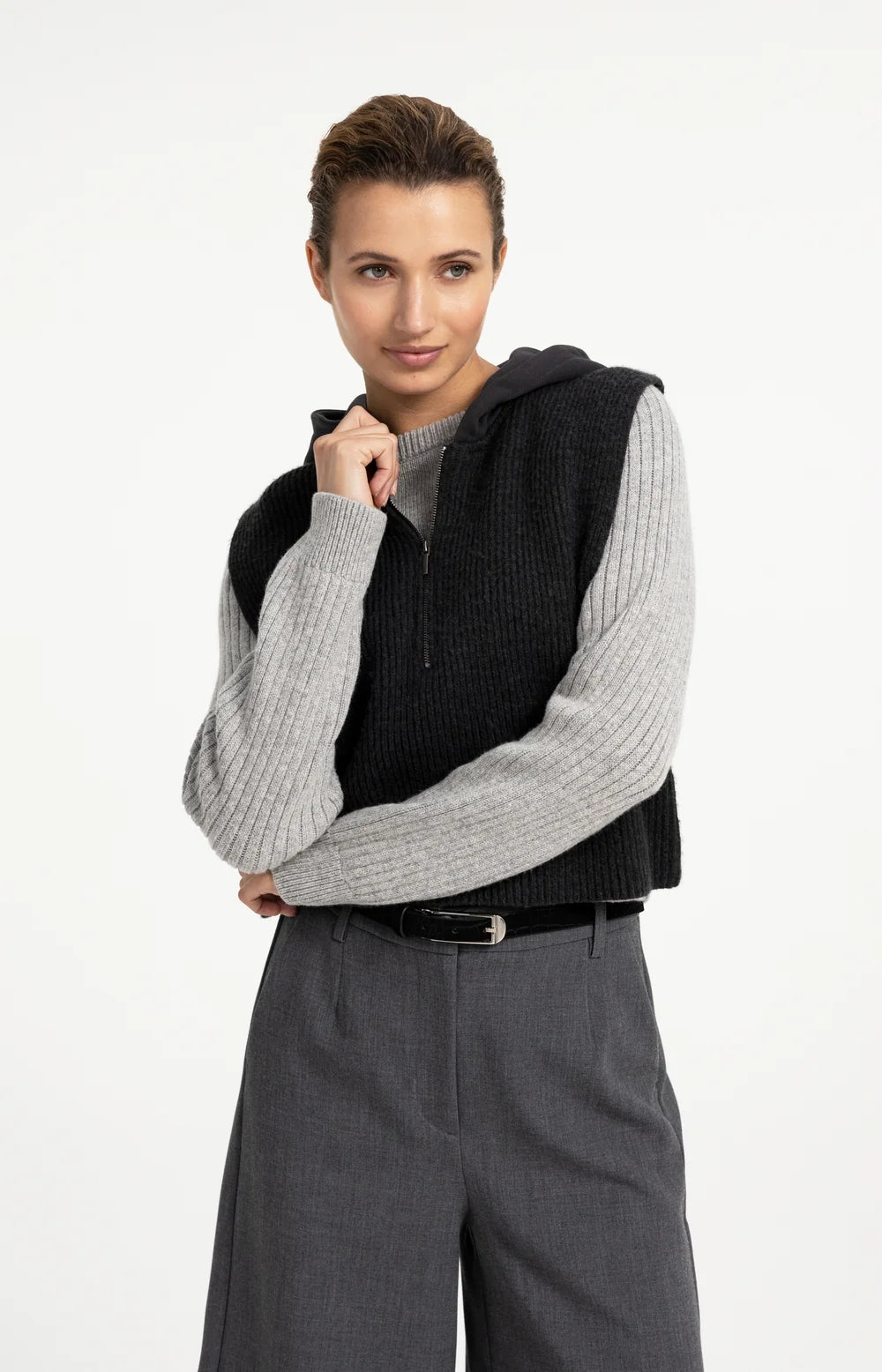 YAYA Sleeveless Sweater with Jersey Hood