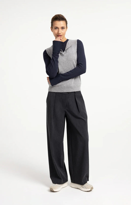 YAYA Sleeveless Sweater