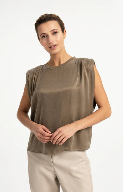 YAYA Sleeveless Top With Pleats