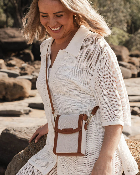 Louenhide Yoko Canvas Phone Bag