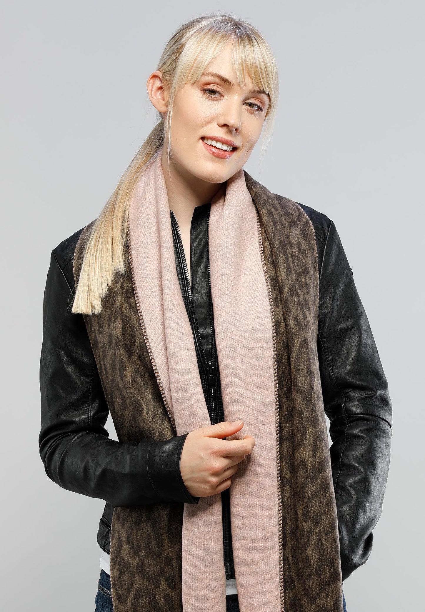 FRAAS Two Tone Leo Woven Cashmink® Scarf