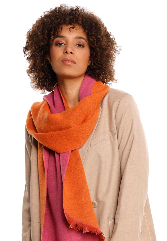 FRAAS Sustainability Edition Reversible Solid Bias Scarf